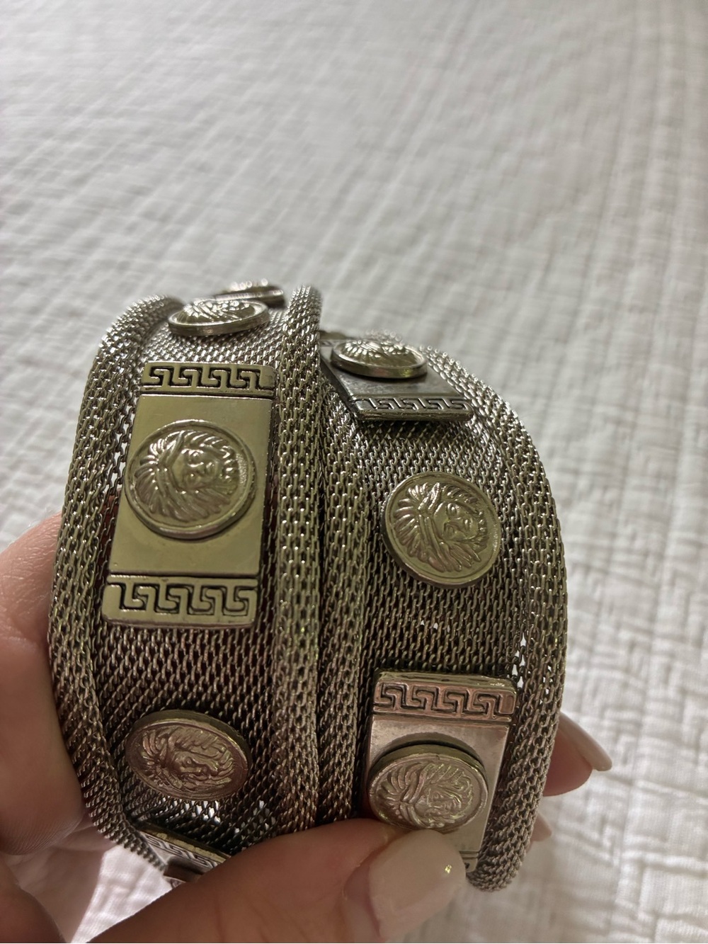 Vintage Women’s Silver Mesh heavy Belt with Medallion Accents